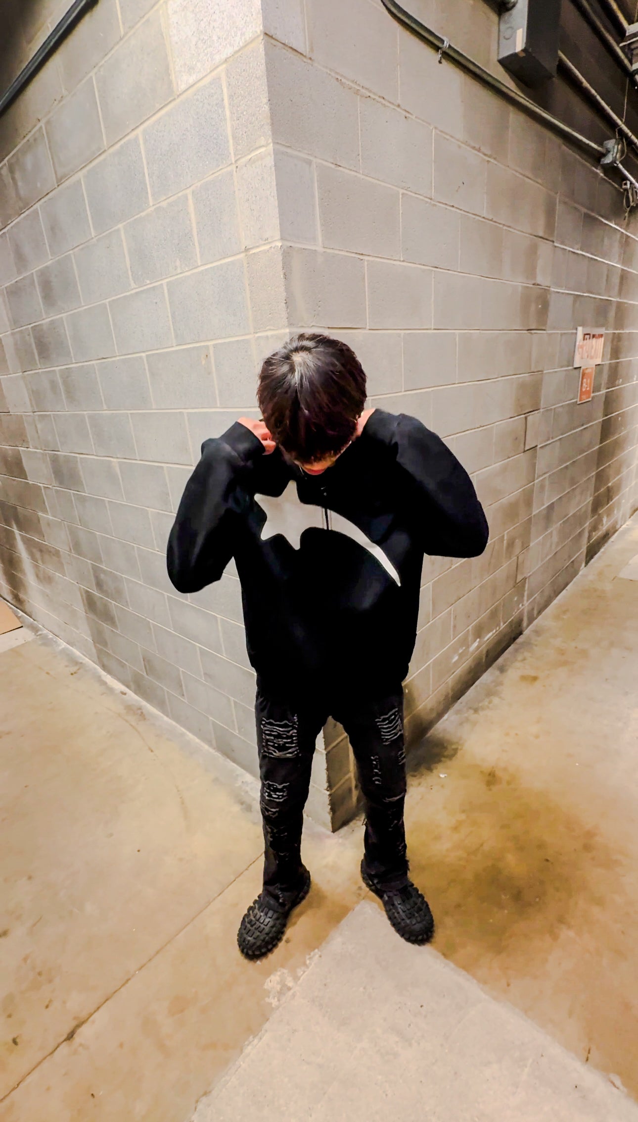 STAR TEARS ZIP UP (ONYX)